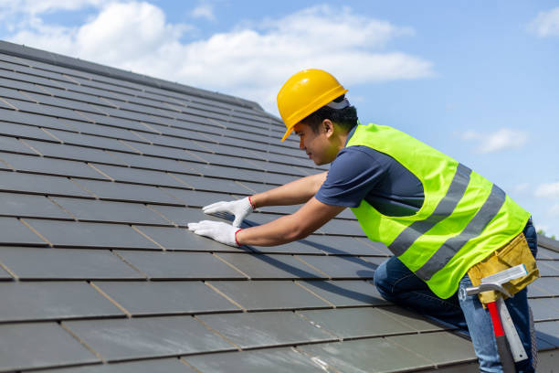 Best Slate Roofing Contractor  in Montezuma, IA