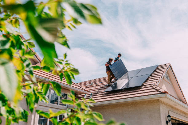 Best Residential Roofing Contractor  in Montezuma, IA
