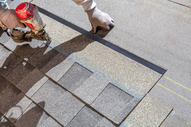 Best Residential Roofing Contractor  in Montezuma, IA